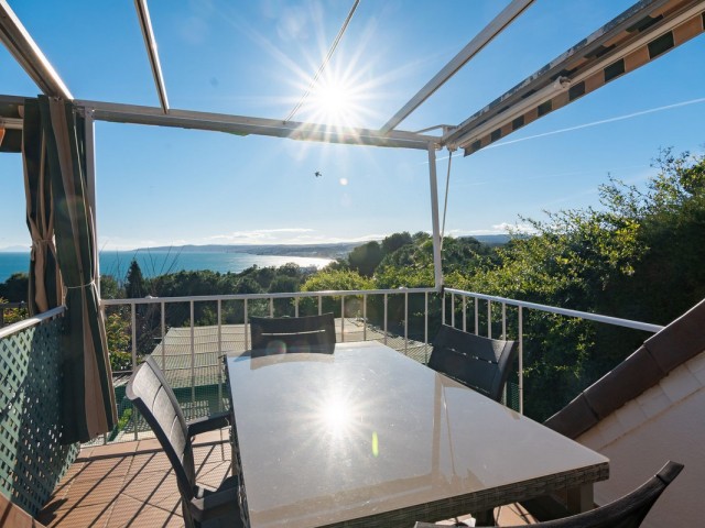 4 Schlafzimmer Reihenhaus in Estepona