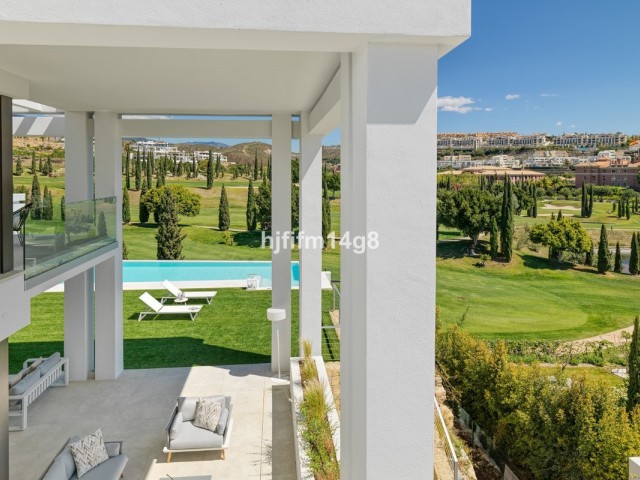 5 Bedrooms Villa in Los Flamingos