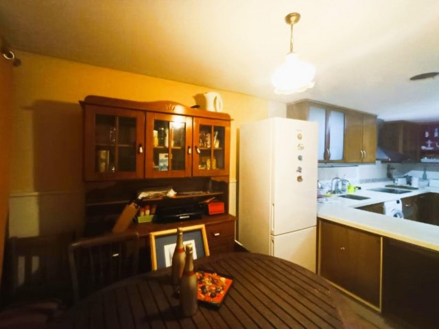 Villa avec 5 Chambres  à Torremolinos