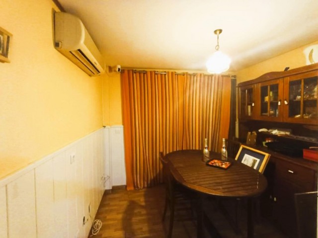 Villa avec 5 Chambres  à Torremolinos