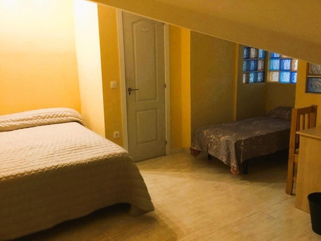 Villa avec 5 Chambres  à Torremolinos