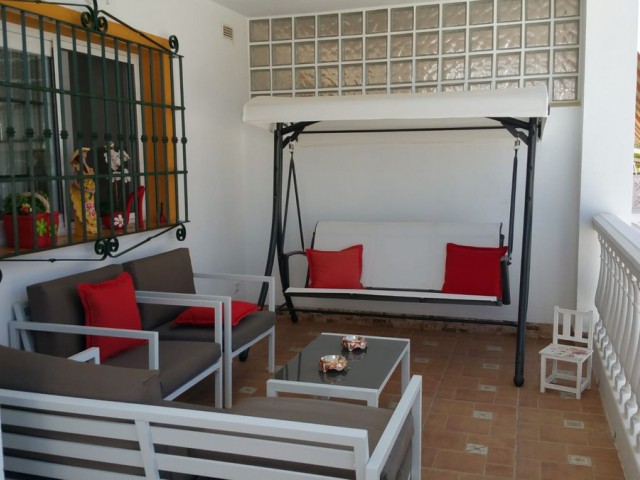 Maison mitoyenne avec 6 Chambres  à San Pedro de Alcántara