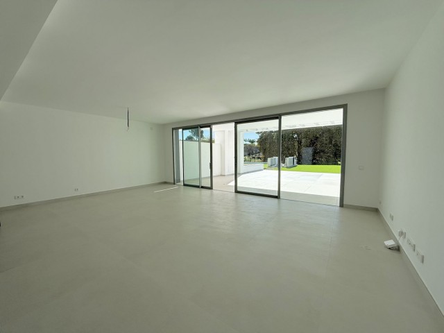 4 Soveroms Rekkehus i San Pedro de Alcántara