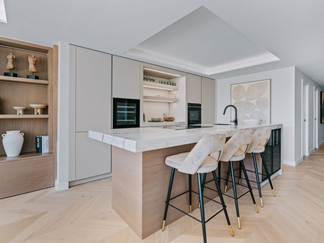 3 Bedrooms Apartment in Nueva Andalucía