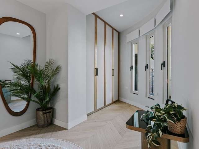 3 Bedrooms Apartment in Nueva Andalucía