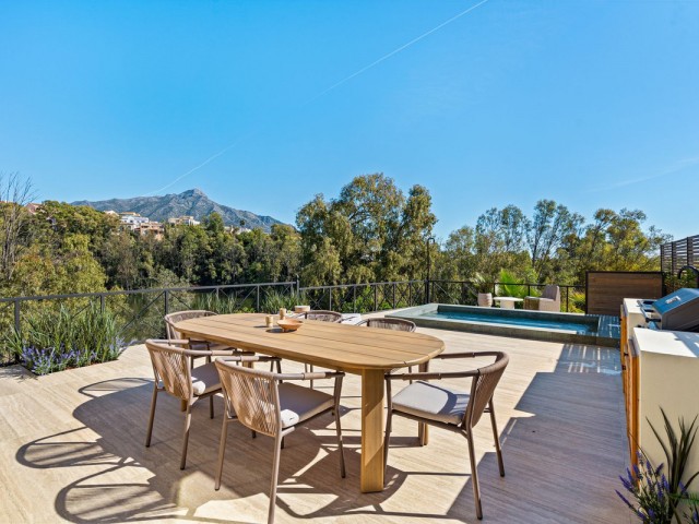 3 Bedrooms Apartment in Nueva Andalucía