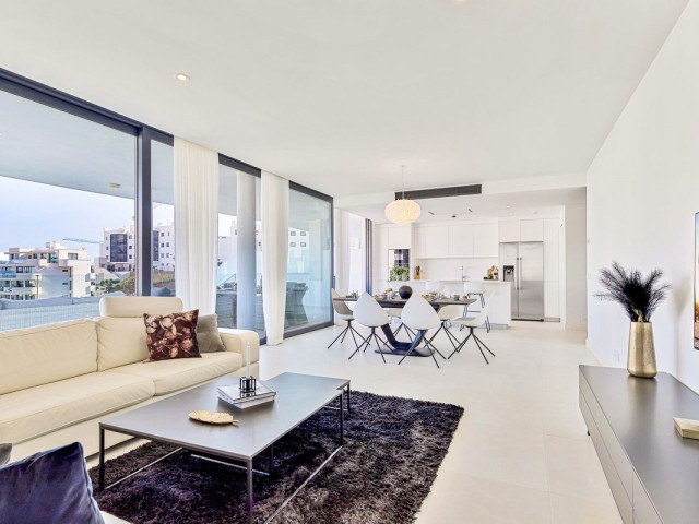 3 Bedrooms Apartment in Fuengirola