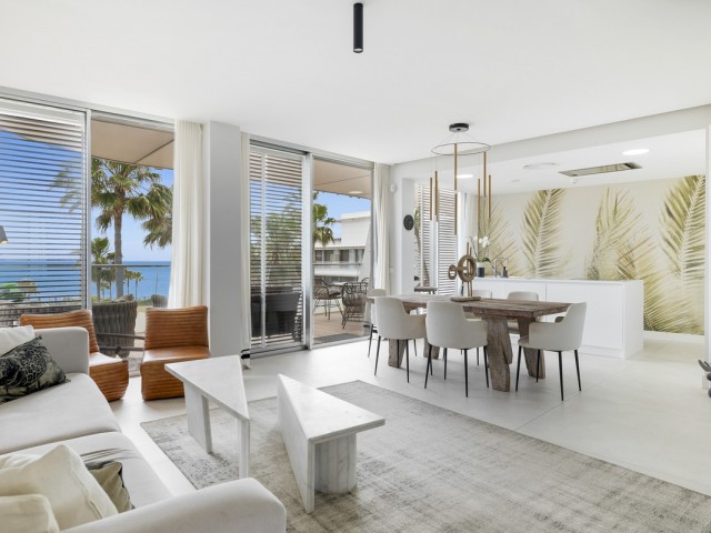 3 Sovrums Lägenhet i Estepona