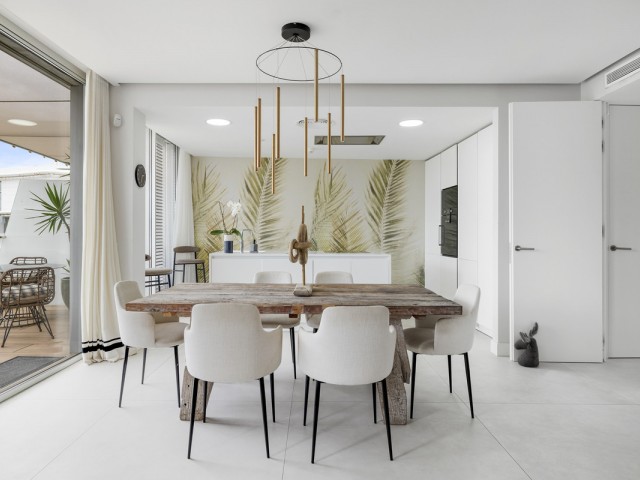 3 Sovrums Lägenhet i Estepona