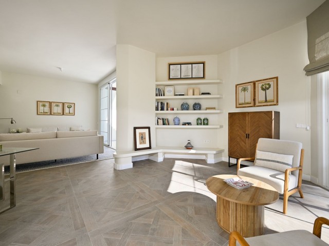 4 Slaapkamer Appartement in Elviria