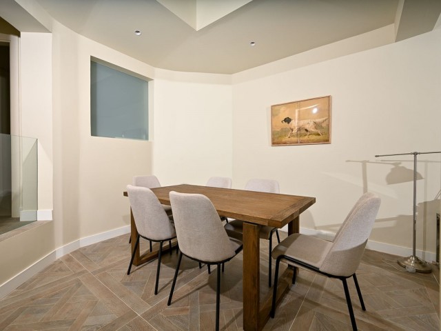 4 Slaapkamer Appartement in Elviria