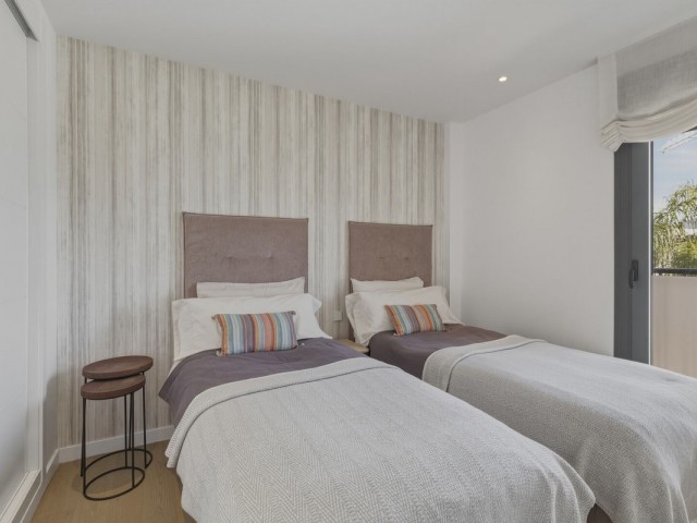 2 Bedrooms Apartment in Benahavís