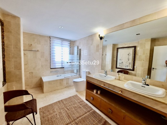 Appartement avec 2 Chambres  à La Mairena