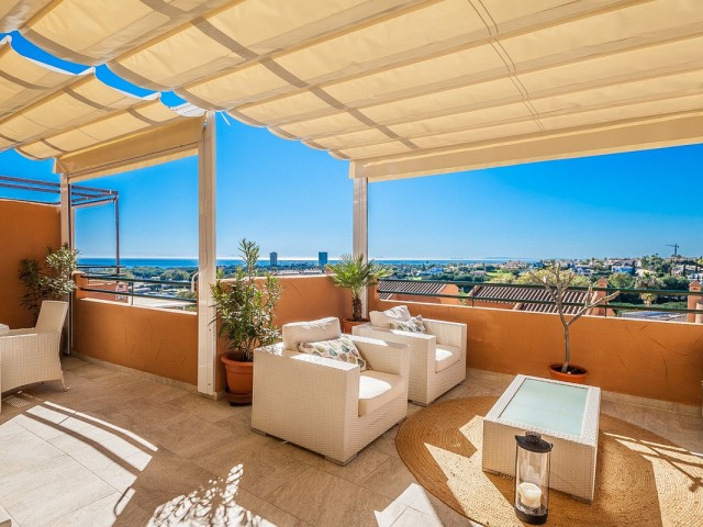 Penthouse in Elviria