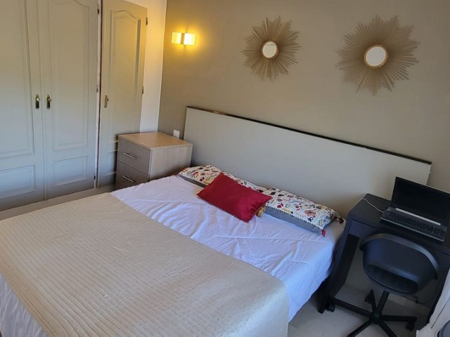 2 Makuuhuoneen Huoneisto Puerto Banús