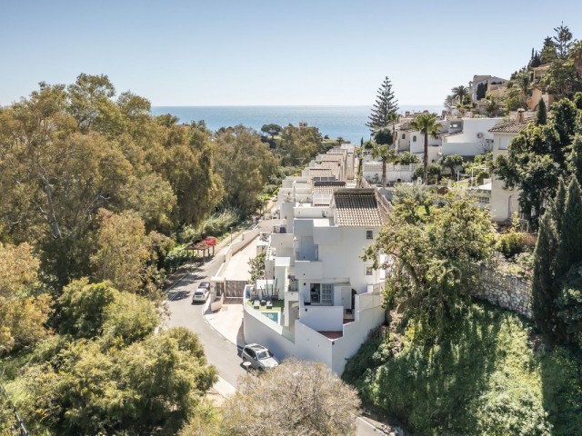 Villa con 5 Dormitorios  en Benalmadena