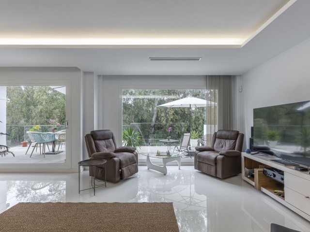 Villa con 5 Dormitorios  en Benalmadena