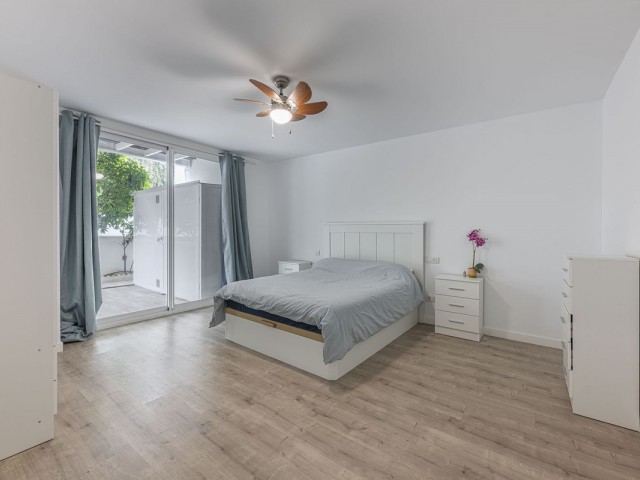 Villa con 5 Dormitorios  en Benalmadena