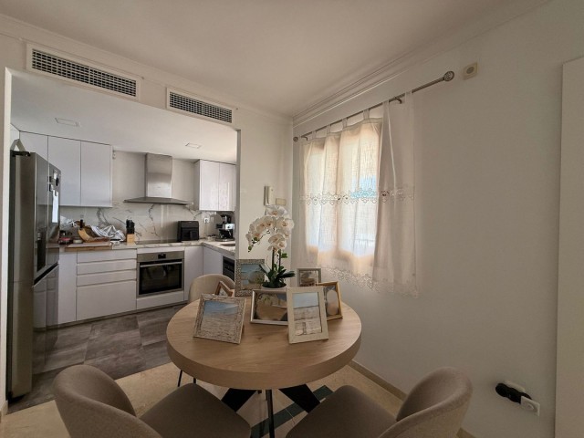 Adosado con 5 Dormitorios  en Casares Playa