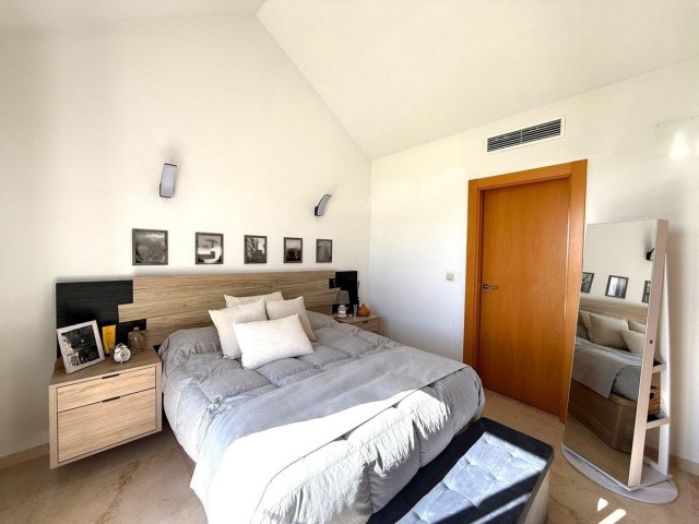 Adosado con 5 Dormitorios  en Casares Playa