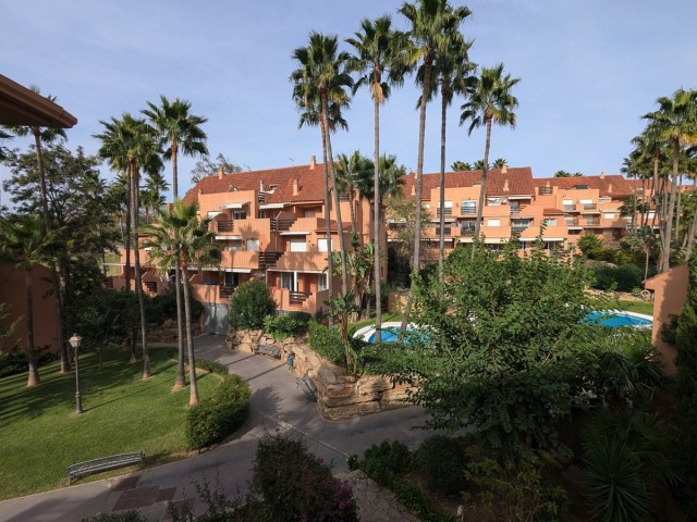 Leilighet, Casares, R5310043