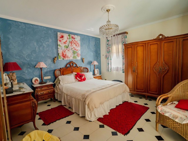 Villa avec 5 Chambres  à Los Pacos