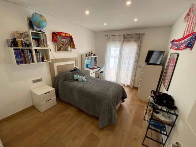 4 Bedrooms Townhouse in Fuengirola