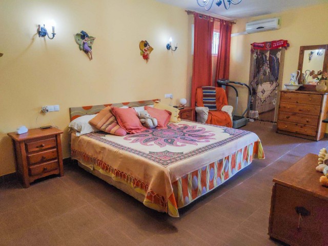 Villa, Alhaurín de la Torre, R5310373