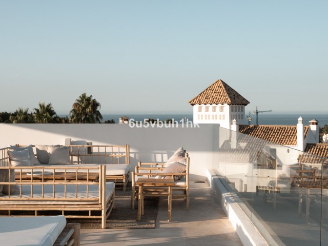 6 Bedrooms Villa in Marbella