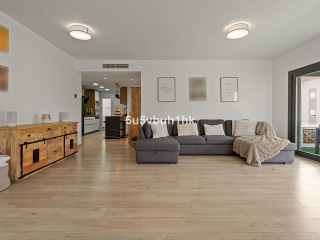 4 Soveroms Leilighet i Estepona