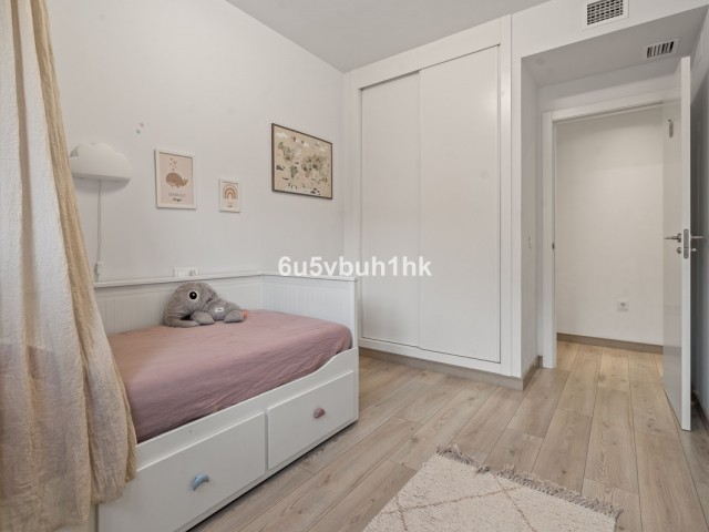 4 Soveroms Leilighet i Estepona