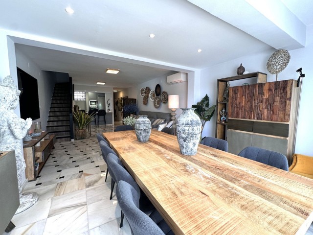 2 Bedrooms Townhouse in Benalmadena