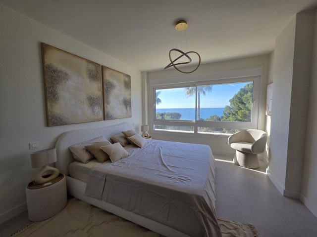 4 Bedrooms Apartment in Marbella