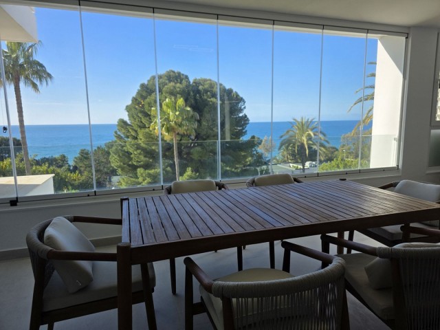 4 Bedrooms Apartment in Marbella