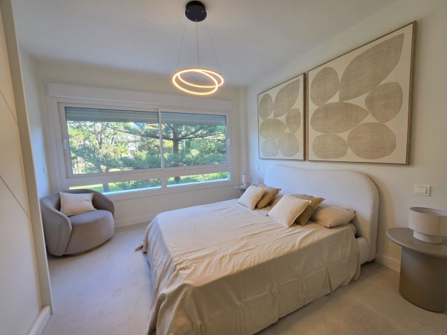 4 Bedrooms Apartment in Marbella