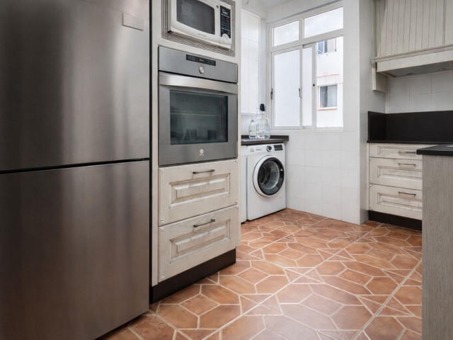 3 Bedrooms Apartment in Estepona