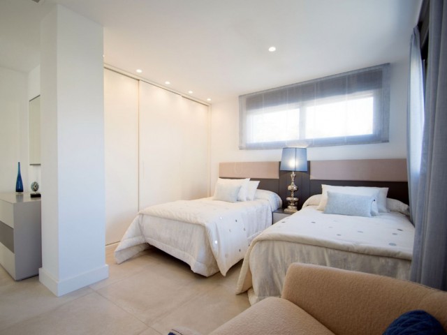 5 Schlafzimmer Villa in Nueva Andalucía