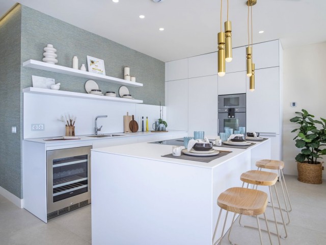 4 Bedrooms Villa in New Golden Mile