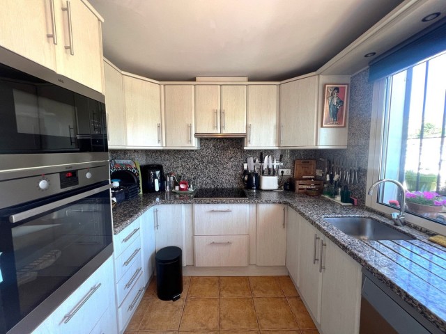 3 Bedrooms Villa in Fuengirola