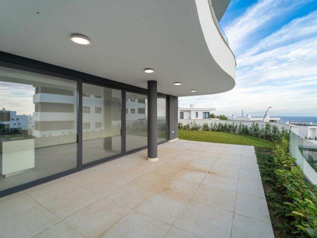 2 Bedrooms Apartment in Fuengirola