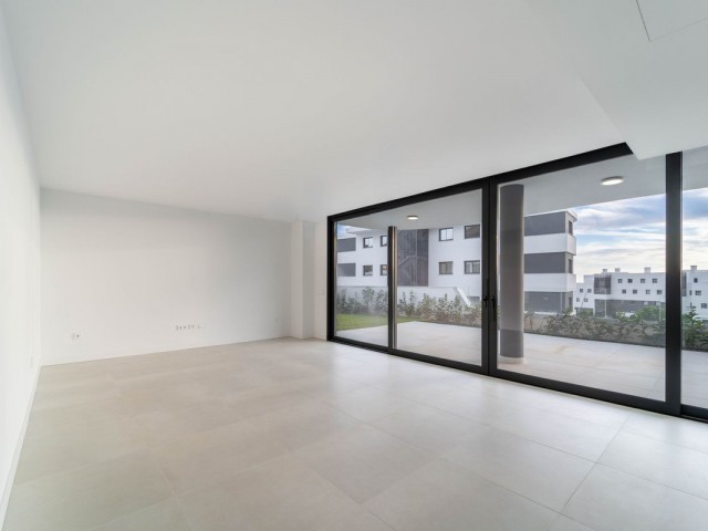 2 Bedrooms Apartment in Fuengirola