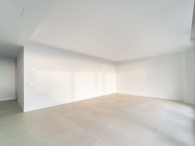 2 Bedrooms Apartment in Fuengirola