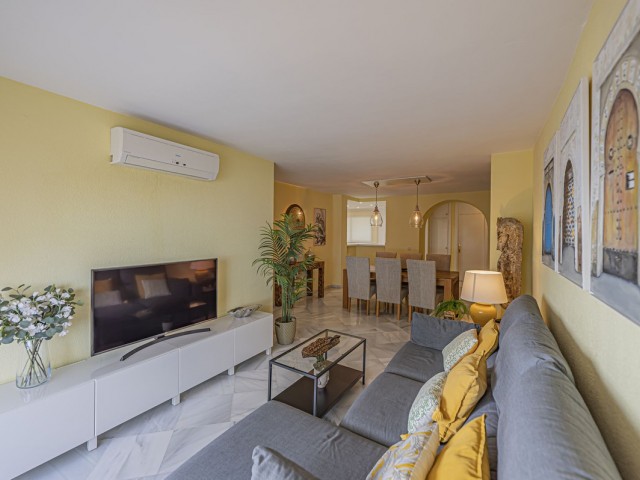 2 Bedrooms Apartment in Estepona