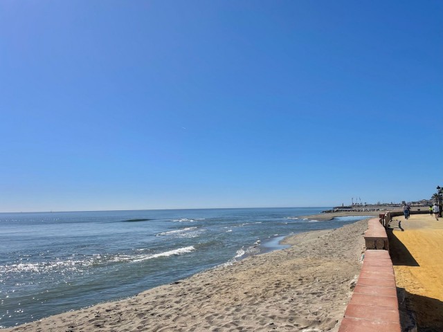 2 Makuuhuoneen Huoneisto Puerto Banús