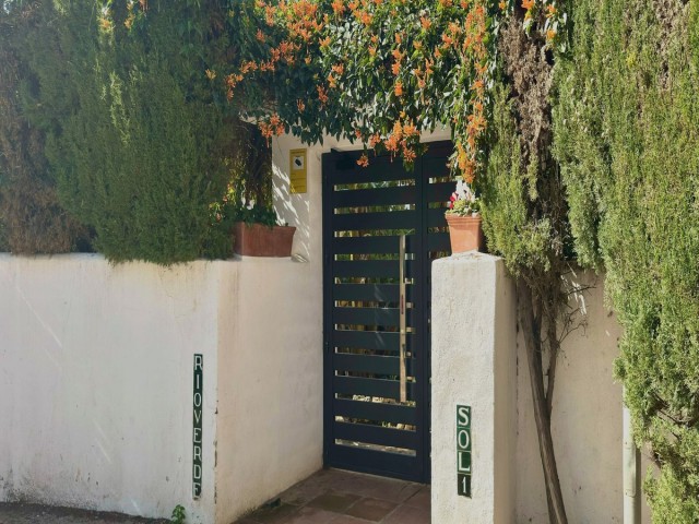 2 Bedrooms Apartment in Puerto Banús