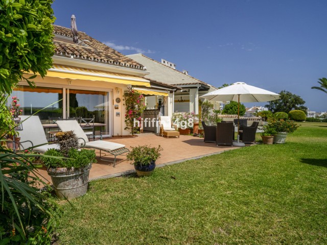 3 Bedrooms Townhouse in Nueva Andalucía