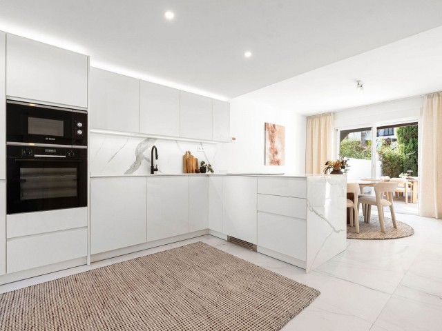 3 Schlafzimmer Reihenhaus in Nueva Andalucía