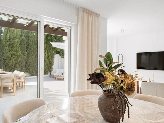 3 Schlafzimmer Reihenhaus in Nueva Andalucía