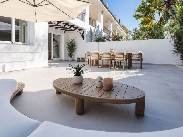 3 Schlafzimmer Reihenhaus in Nueva Andalucía