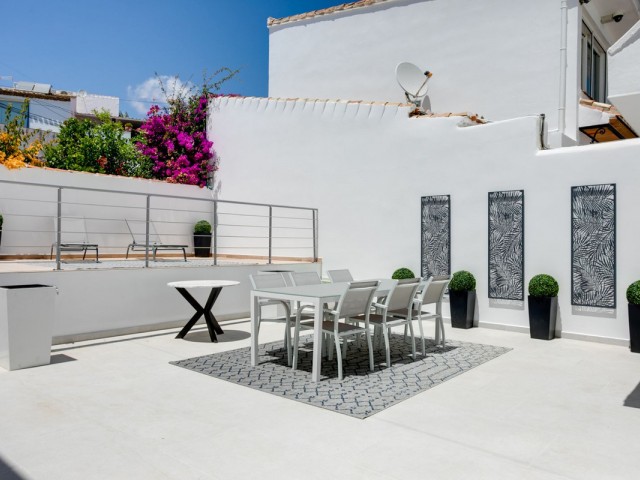 3 Bedrooms Villa in Estepona